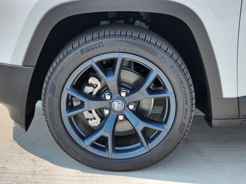 New 2026 Jeep Cherokee Limited AWD/4WD image 11