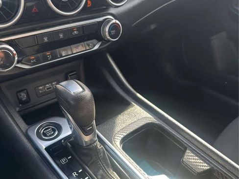 Used 2024 Nissan Sentra SV FWD image 21