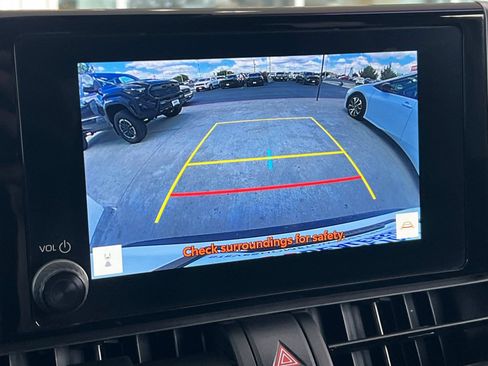 Used 2025 Toyota RAV4 XLE AWD/4WD image 16