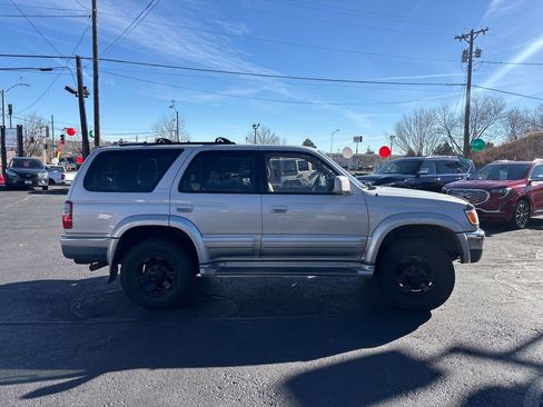 Used 1997 Toyota 4Runner Limited image 4