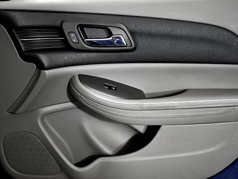 Used 2013 Chevrolet Malibu LS image 34