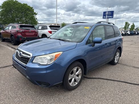 Used 2015 Subaru Forester 2.5i Premium w/ All-Weather Package AWD/4WD image 1