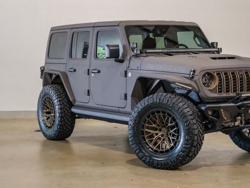 Used 2024 Jeep Wrangler Unlimited Rubicon 392 image 37