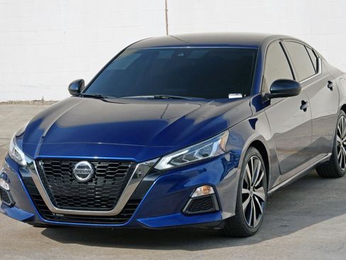 Used 2021 Nissan Altima 2.5 SR image 41