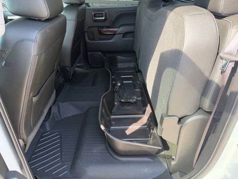 Used 2017 GMC Sierra 1500 SLT w/ SLT Premium Package image 34