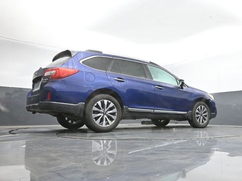 Used 2017 Subaru Outback 2.5i Touring w/ Popular Package #5A image 41