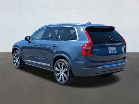 Used 2024 Volvo XC90 B6 Ultimate w/ Protection Package Premier AWD/4WD image 3