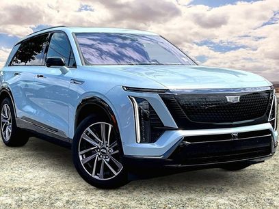 Used 2026 Cadillac Vistiq Premium Luxury w/ LPO, Floor Liner Package
