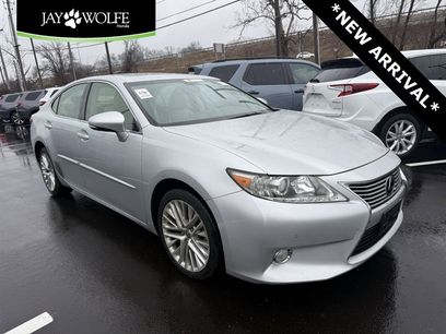 Used 2013 Lexus ES 350 w/ Luxury Pkg