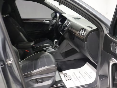 Used 2024 Volkswagen Tiguan SEL R-Line AWD/4WD image 21