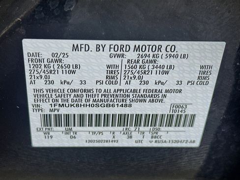 Used 2025 Ford Explorer Platinum w/ LUX Leather Package image 12