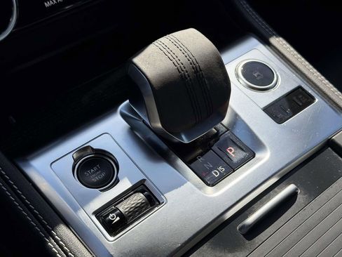 Used 2023 Jaguar F-PACE R-Dynamic S image 6