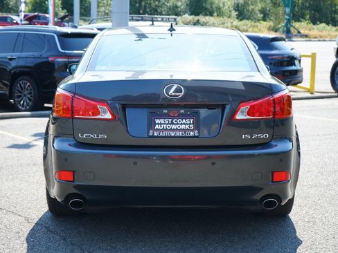Used 2009 Lexus IS 250 RWD image 4