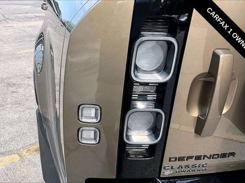 Used 2023 Land Rover Defender 130 X AWD/4WD image 22
