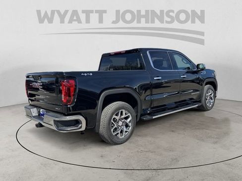 New 2026 GMC Sierra 1500 SLT w/ SLT Premium Package AWD/4WD image 5