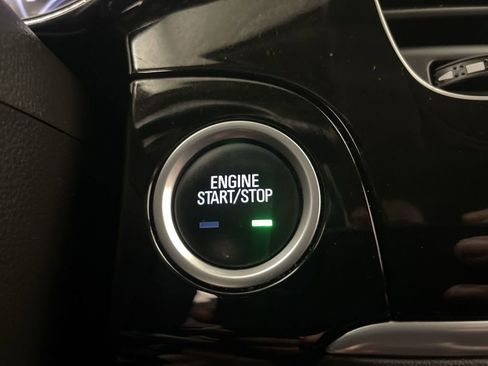 Used 2022 Buick Encore Preferred w/ Safety Package AWD/4WD image 10