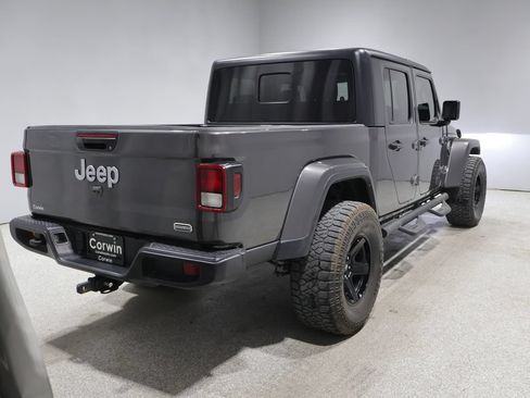 Used 2021 Jeep Gladiator Overland w/ Popular Equipment Package AWD/4WD image 2