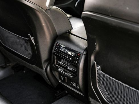 Used 2023 Jeep Grand Cherokee Overland w/ Luxury Tech Group IV image 47