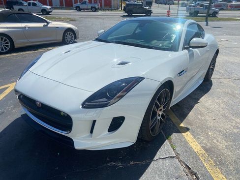 Used 2016 Jaguar F-TYPE R AWD/4WD image 2