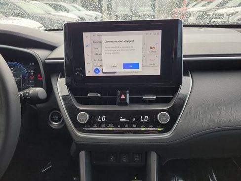 Used 2023 Toyota Corolla Cross XLE w/ Convenience Package FWD image 18