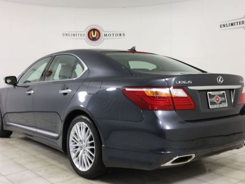 Used 2010 Lexus LS 460 RWD image 49