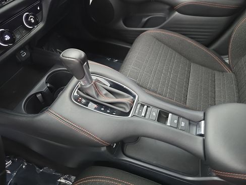 Certified 2024 Honda HR-V Sport image 24