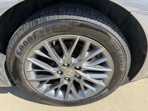 Used 2018 Lexus ES 350 w/ Premier Package FWD image 8