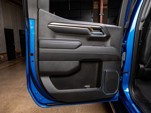 Used 2023 Chevrolet Silverado 1500 RST image 38