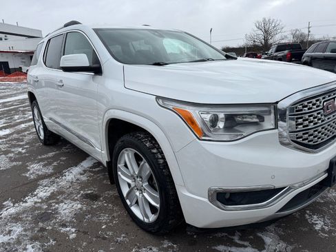 Used 2017 GMC Acadia Denali w/ Technology Package image 12