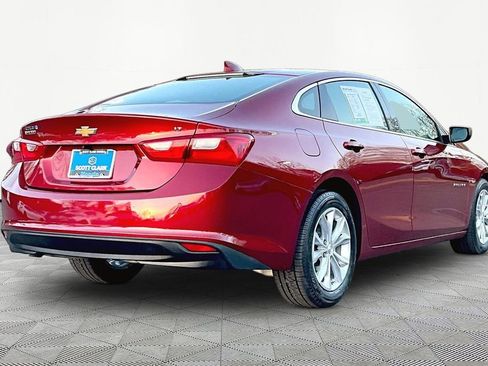 Used 2024 Chevrolet Malibu LT image 5
