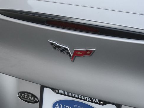 Used 2005 Chevrolet Corvette Convertible w/ Preferred Equipment Group image 27