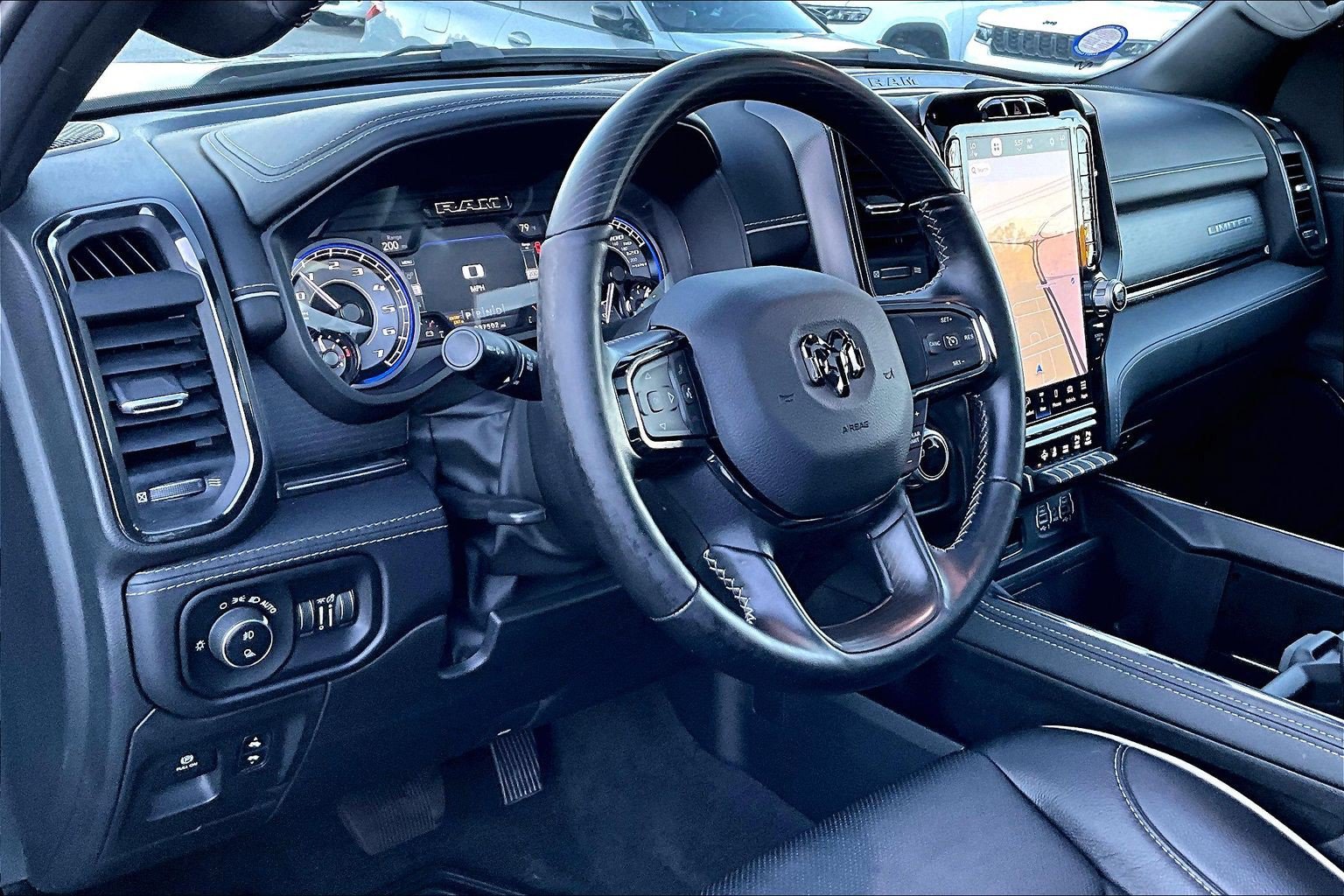 Used 2022 RAM 1500 Limited AWD/4WD image 12