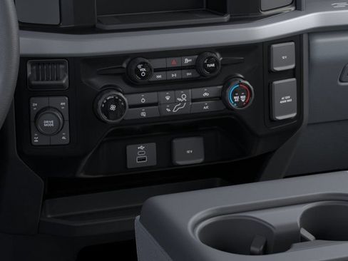New 2026 Ford F250 XL w/ STX Appearance Package AWD/4WD image 15
