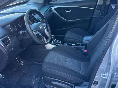 Used 2013 Hyundai Elantra GT image 9