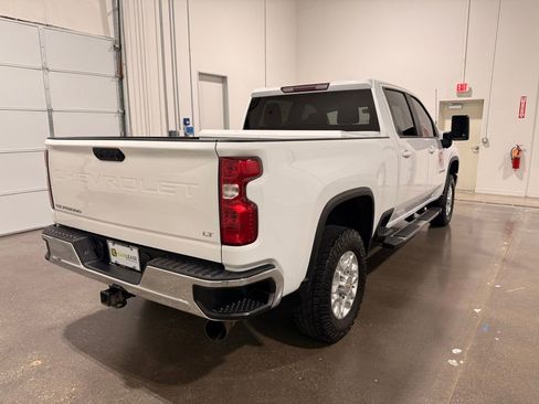 Used 2023 Chevrolet Silverado 2500 LT w/ Convenience Package AWD/4WD image 5