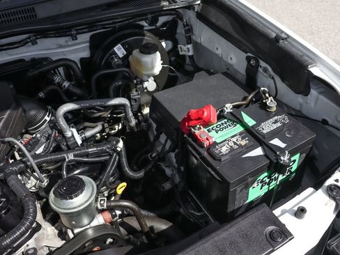 Used 2020 Toyota Tacoma SR5 image 13