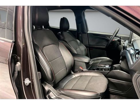 Used 2023 Ford Escape ST-Line Select AWD/4WD image 48