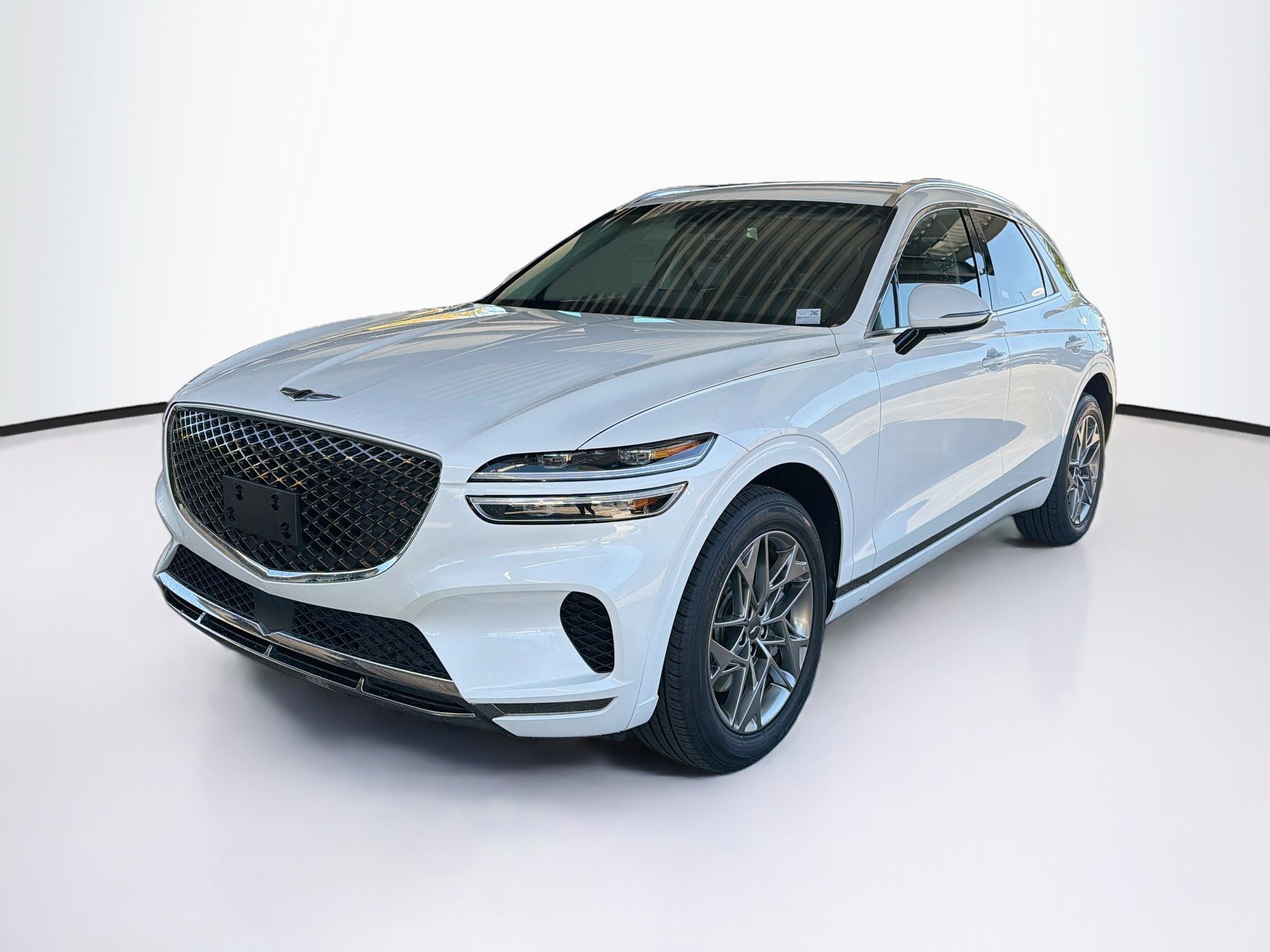 Used 2025 Genesis GV70 2.5T AWD/4WD image 3