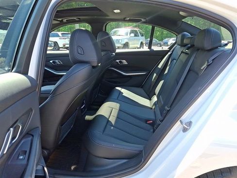 Used 2023 BMW 330e xDrive w/ Premium Package AWD/4WD image 12