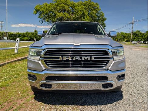 Used 2022 RAM 1500 Laramie AWD/4WD image 2