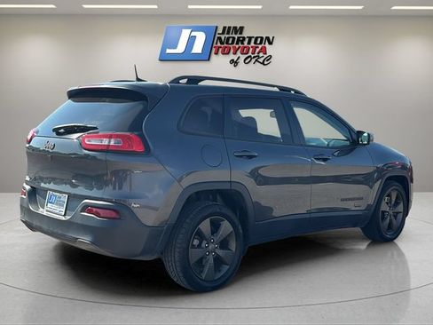Used 2016 Jeep Cherokee 75th Anniversary FWD image 5