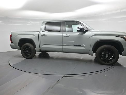 Used 2024 Toyota Tundra Limited image 27
