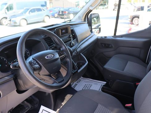 Used 2020 Ford Transit 250 Medium Roof image 23
