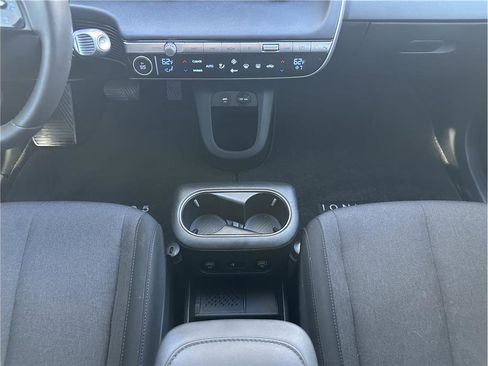 Used 2024 Hyundai Ioniq 5 SEL image 25