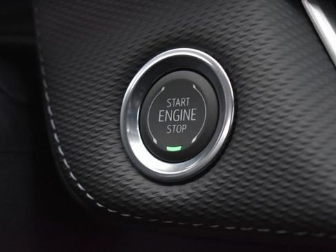 New 2026 Chevrolet Equinox LT w/ Safety and Technology Package AWD/4WD image 26