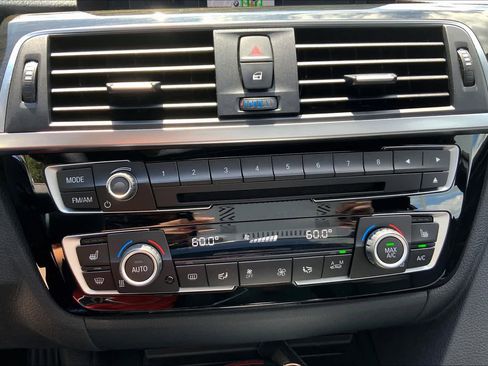 Used 2018 BMW 330i Sedan image 33