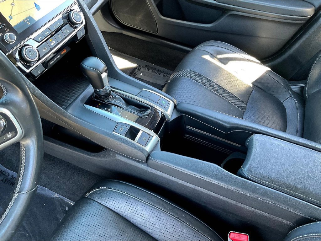 Used 2020 Honda Civic Touring image 18