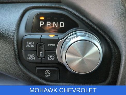 Used 2025 RAM 1500 Laramie AWD/4WD image 16