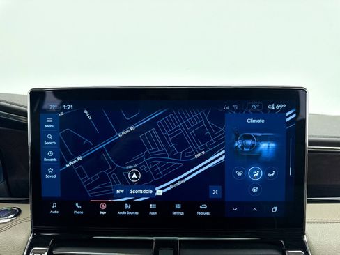 Used 2022 Lincoln Navigator Reserve image 28