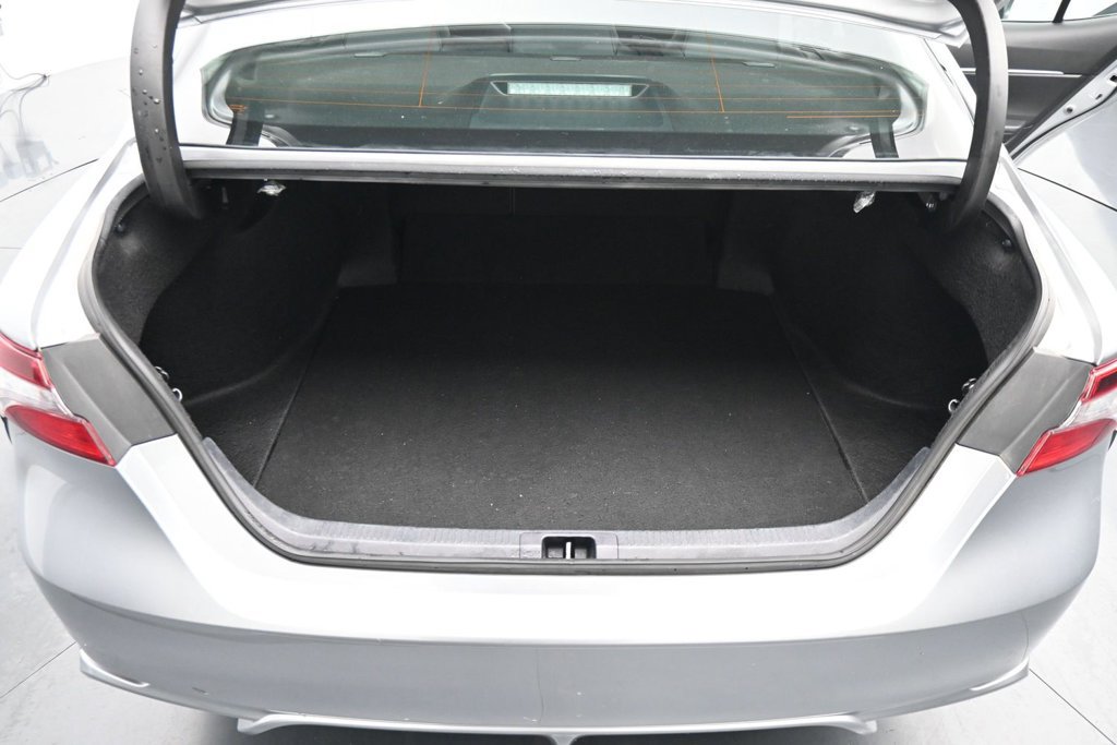 Used 2024 Toyota Camry SE FWD image 14
